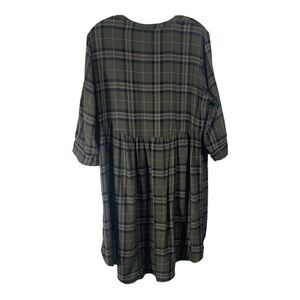 Torrid Women’s Olive Green Plaid Hi Lo 3/4 Tab Sleeve Tunic Top Blouse Size 0